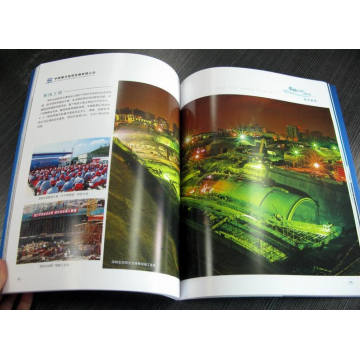 Fábrica de fornecimento Softcover Book / Magazine / Brochure Printing